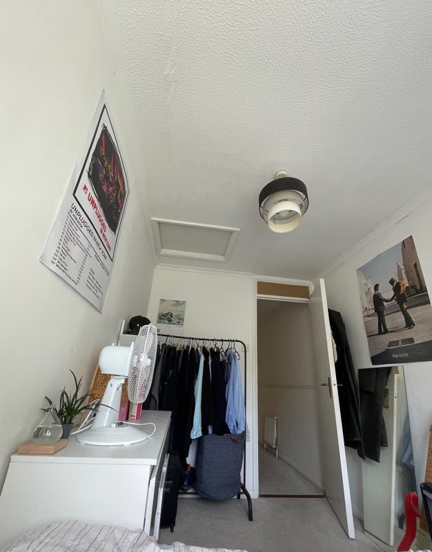 Room Chargrove Close in Greater London