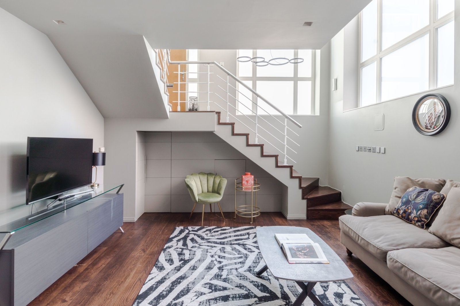Flat Stukeley Street in Greater London