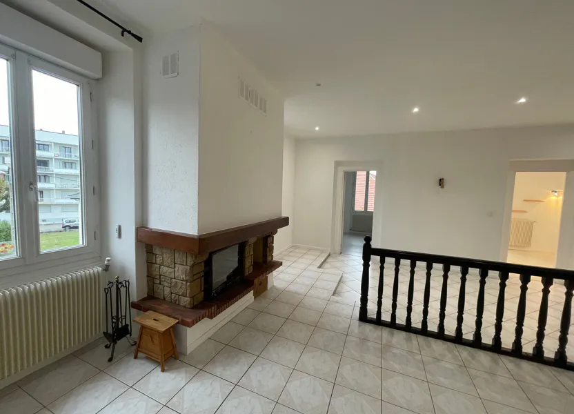 Flat Rue Adhémar Fabri in La Roche-sur-Foron