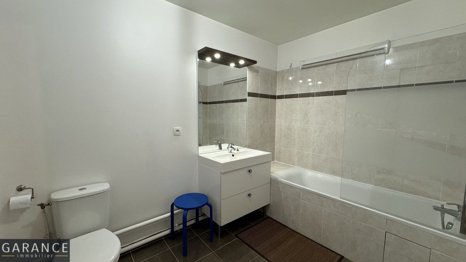 Flat Avenue Henri Ginoux in Montrouge