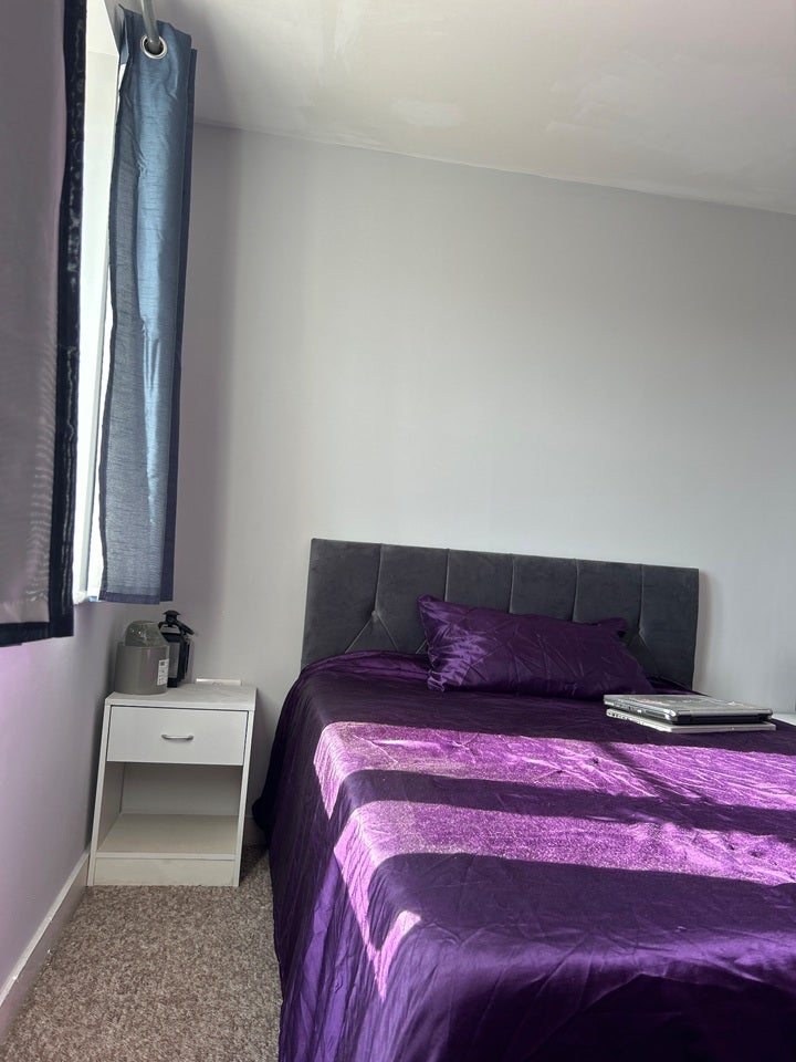 Room Lansdowne Avenue in Slough