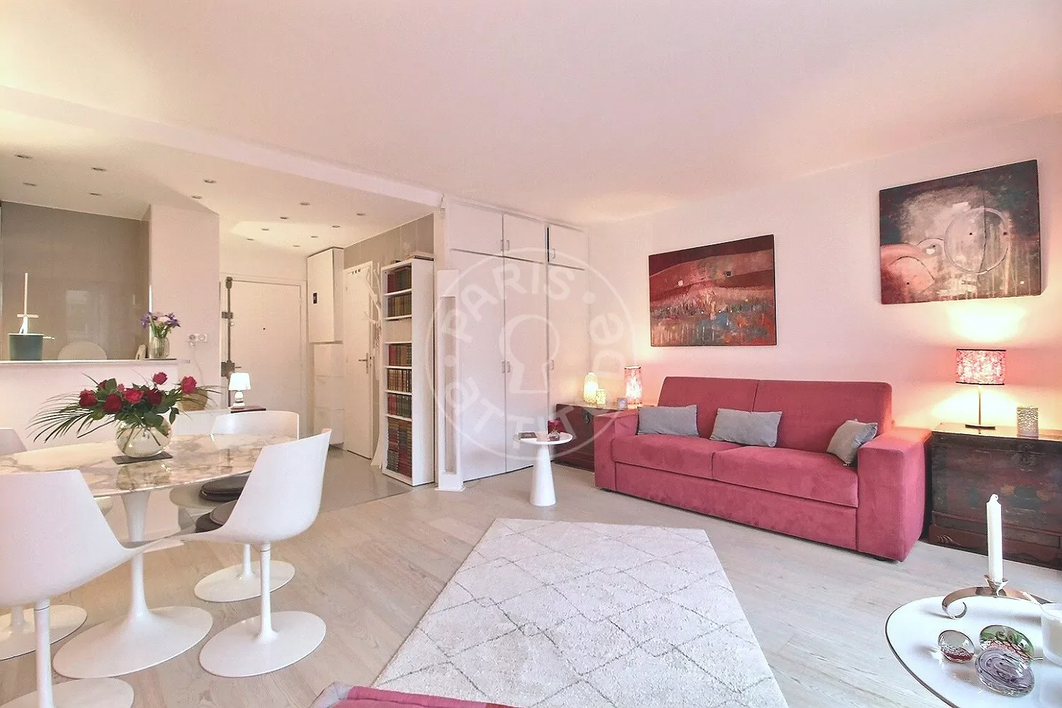 Flat Rue des Entrepreneurs in Paris
