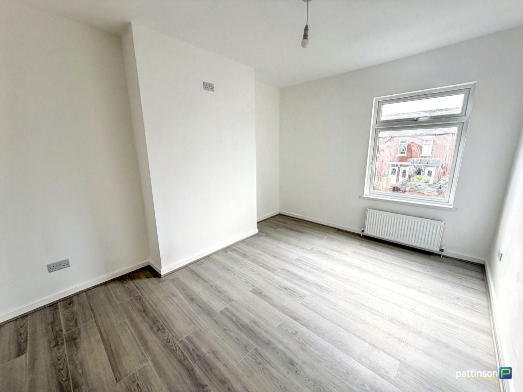 Flat Chestnut Street in Ashington