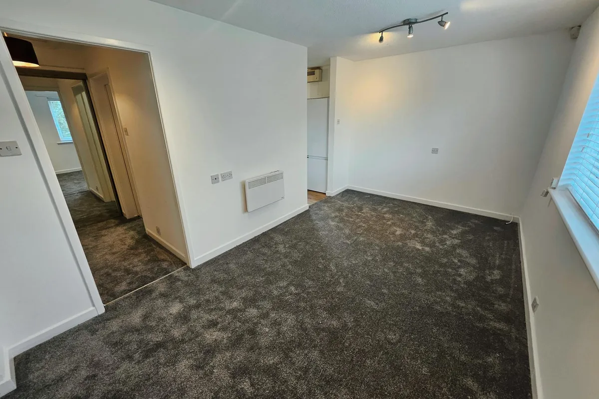 Room Wrekin Way in Chester