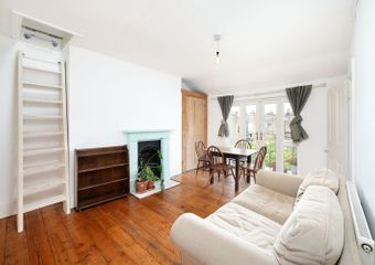 Flat Burghley Road in London