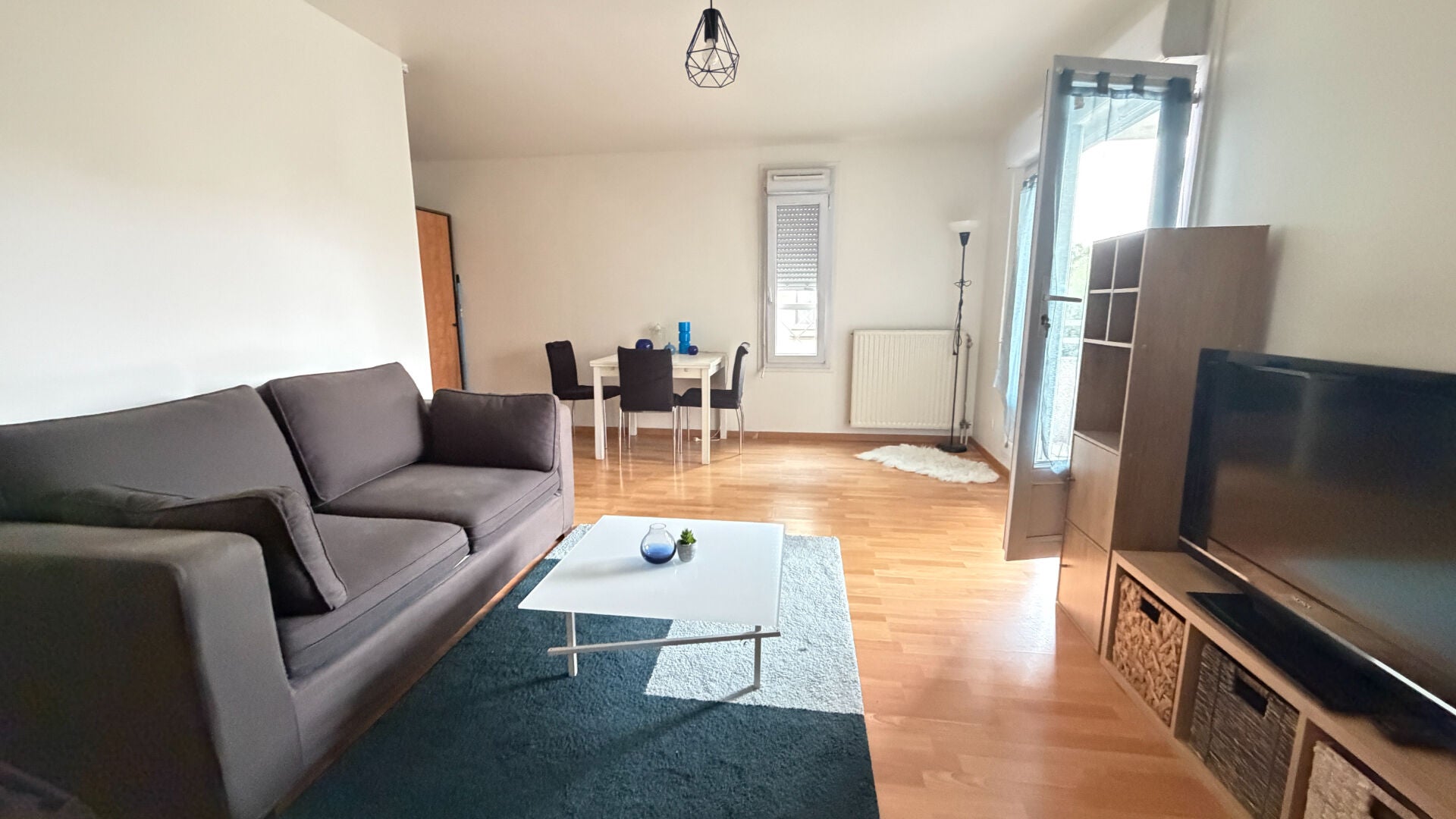 Appartement Desserte Ernest Cognacq à Évry