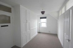 Flat Southview Drive in Southend-on-Sea