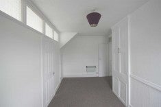 Flat Southview Drive in Southend-on-Sea