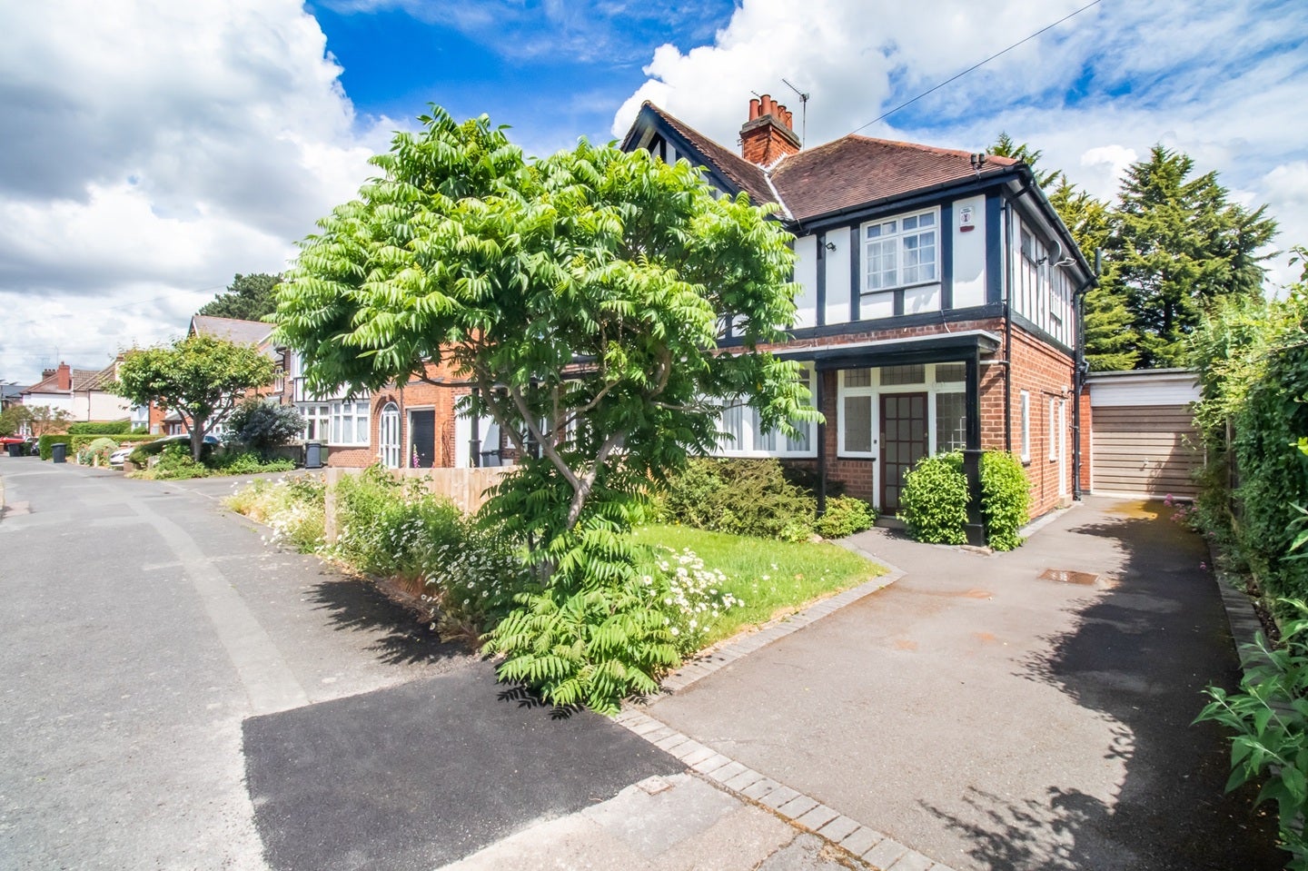 House Shanklin Drive in Leicester