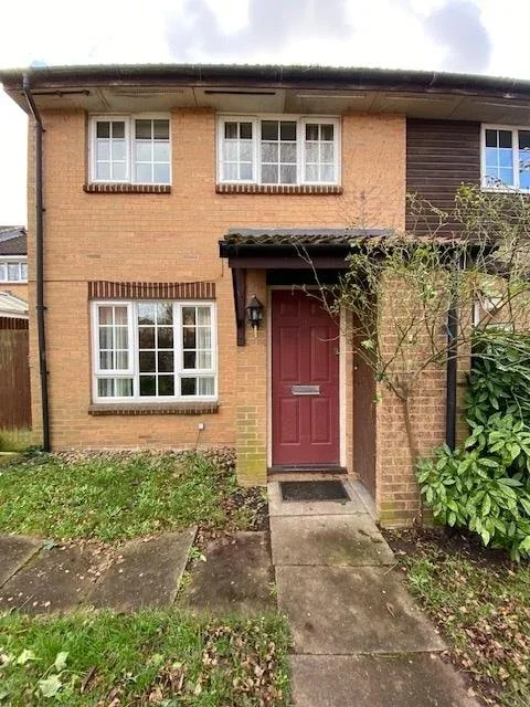 House Pippins Close in Greater London