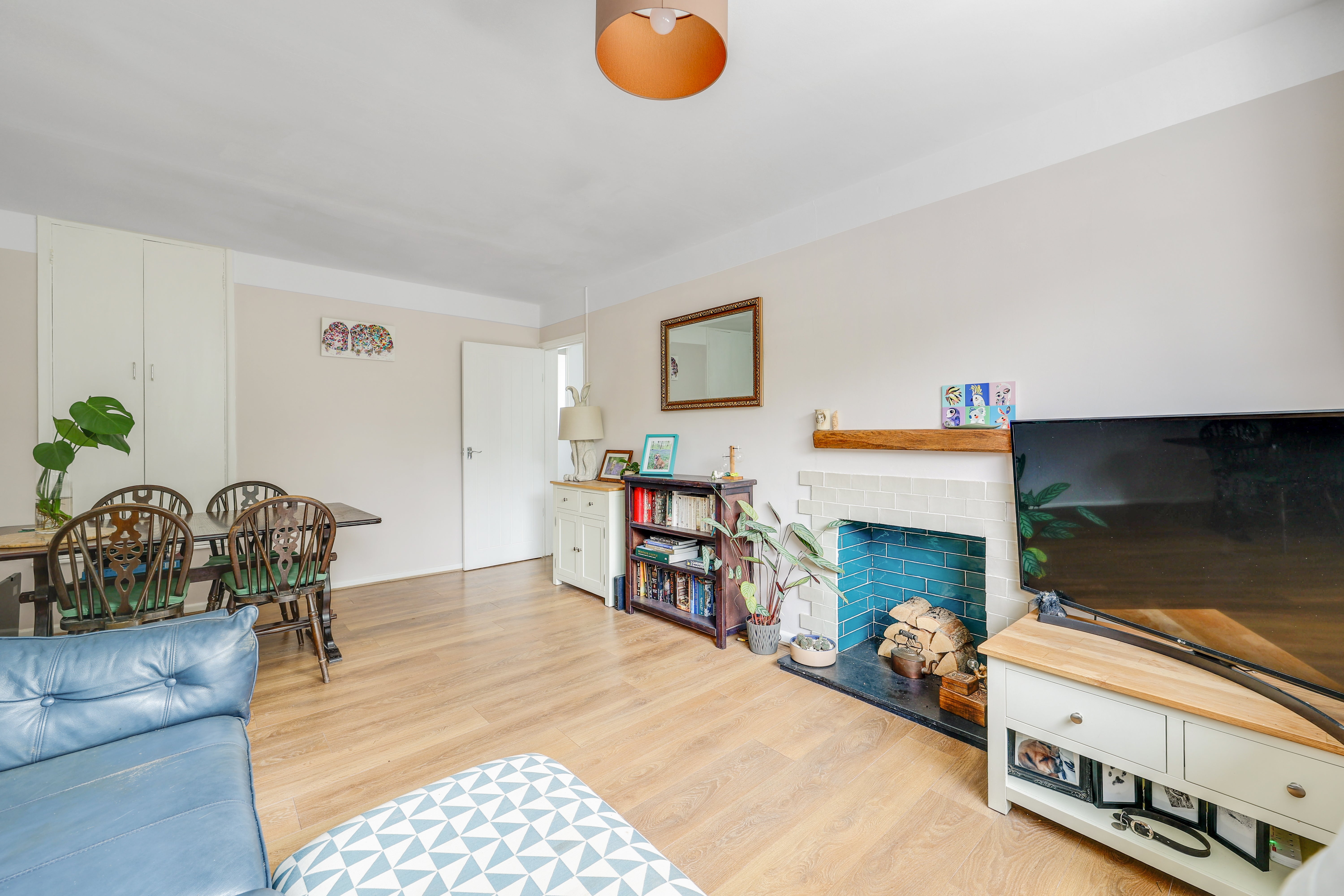 Flat Andover Road in Ludgershall