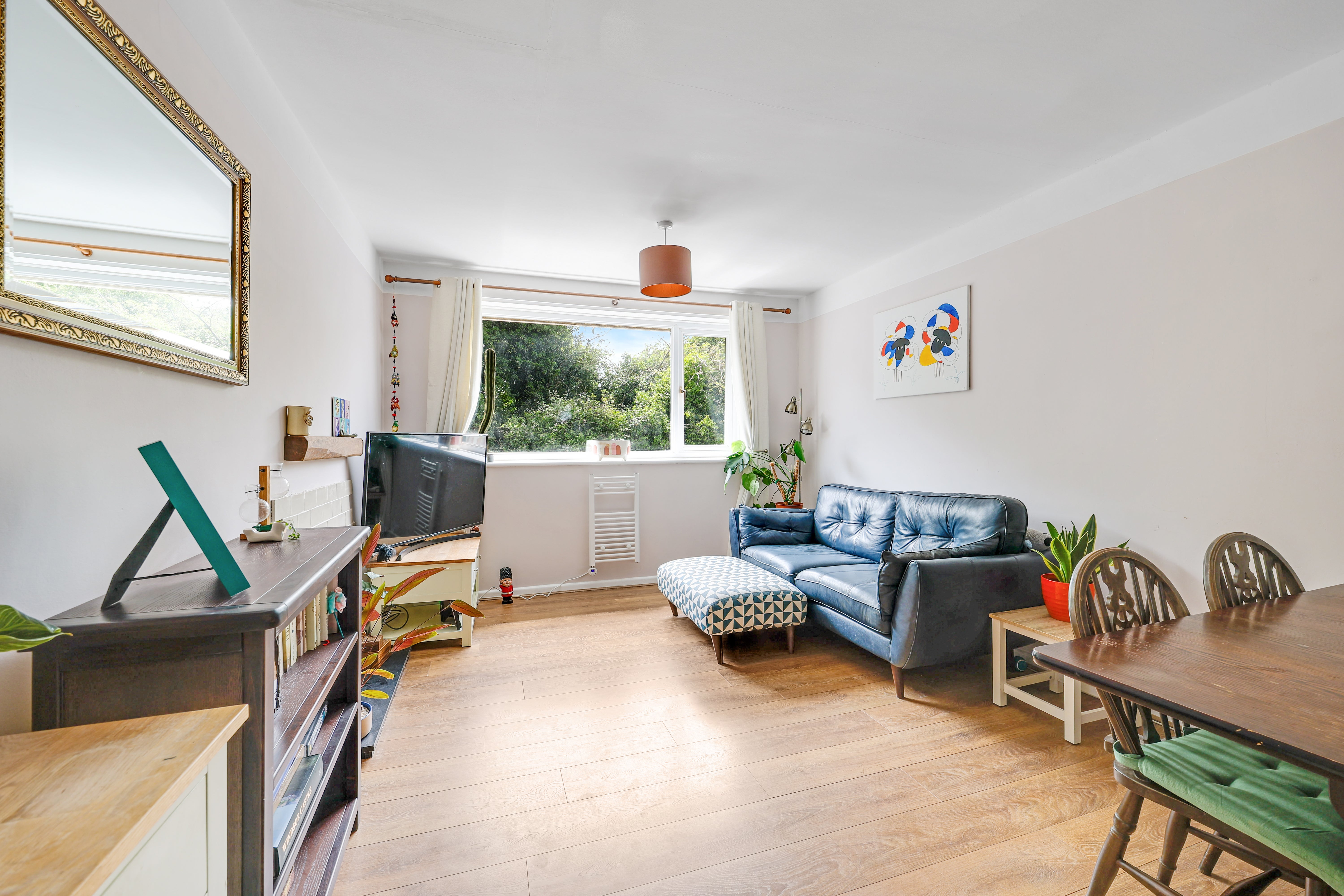 Flat Andover Road in Ludgershall