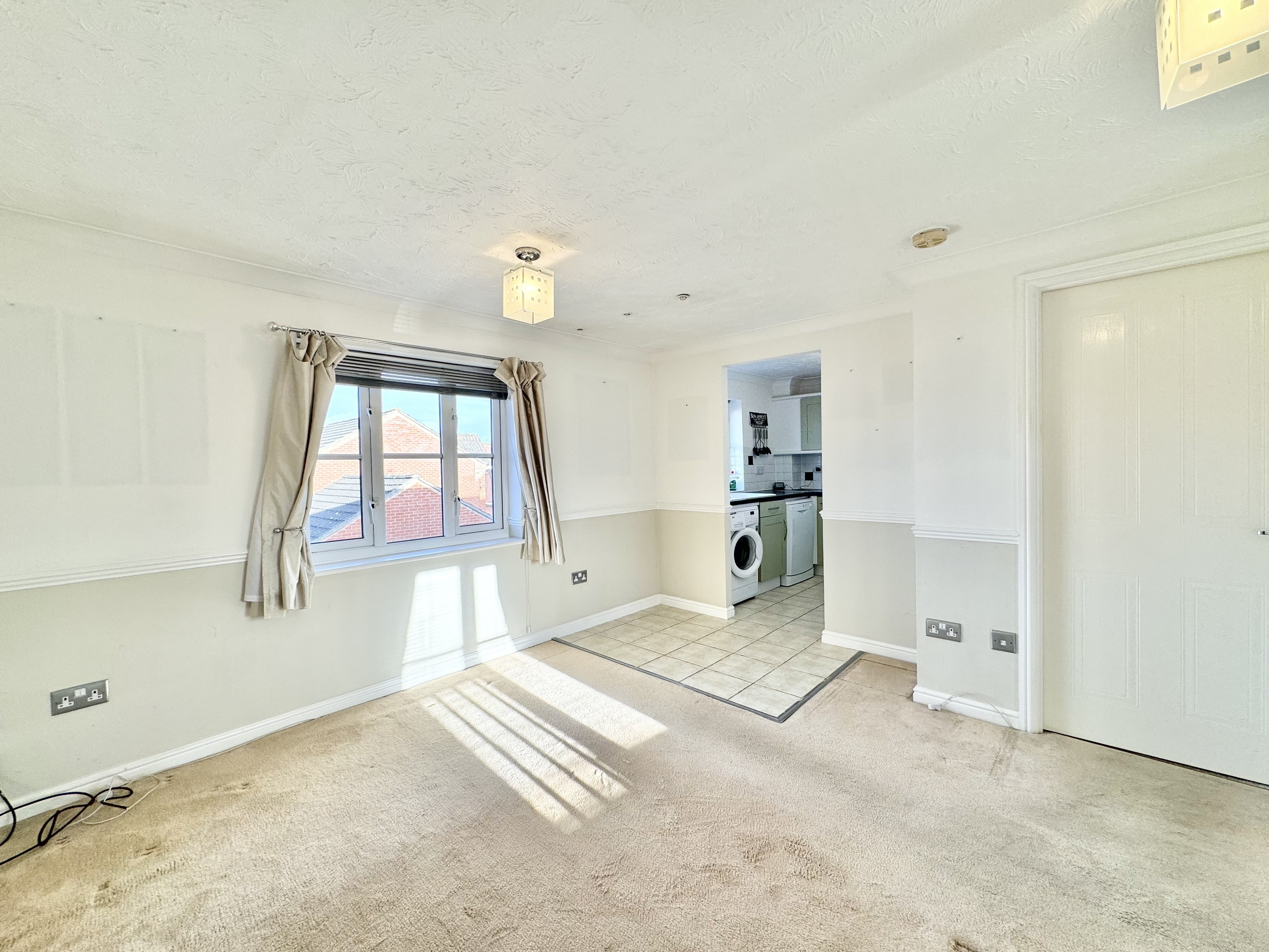 Flat Admiral Road in Babergh