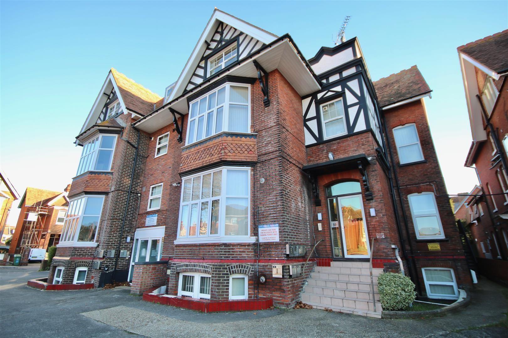 Flat Salisbury Road in Portsmouth