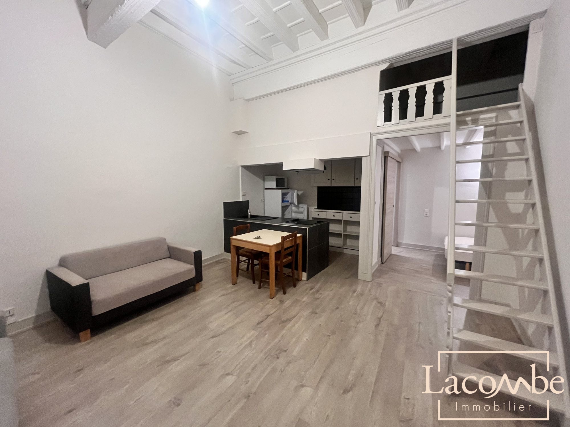 Appartement Place Saint-Léger à Chambéry