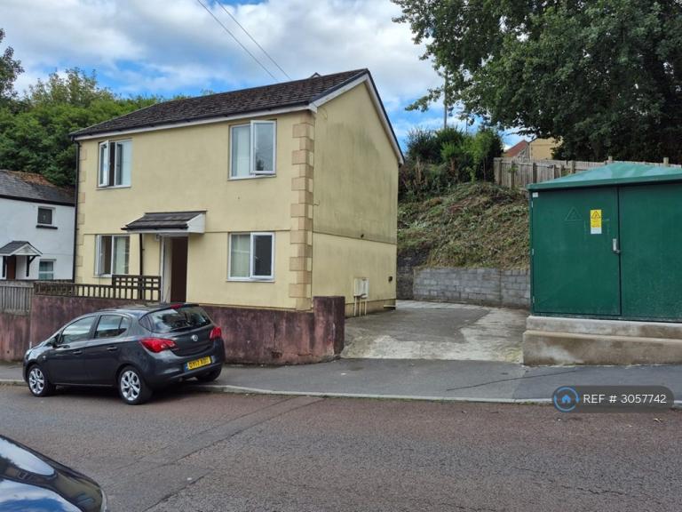 House Cwmbath Road in Swansea
