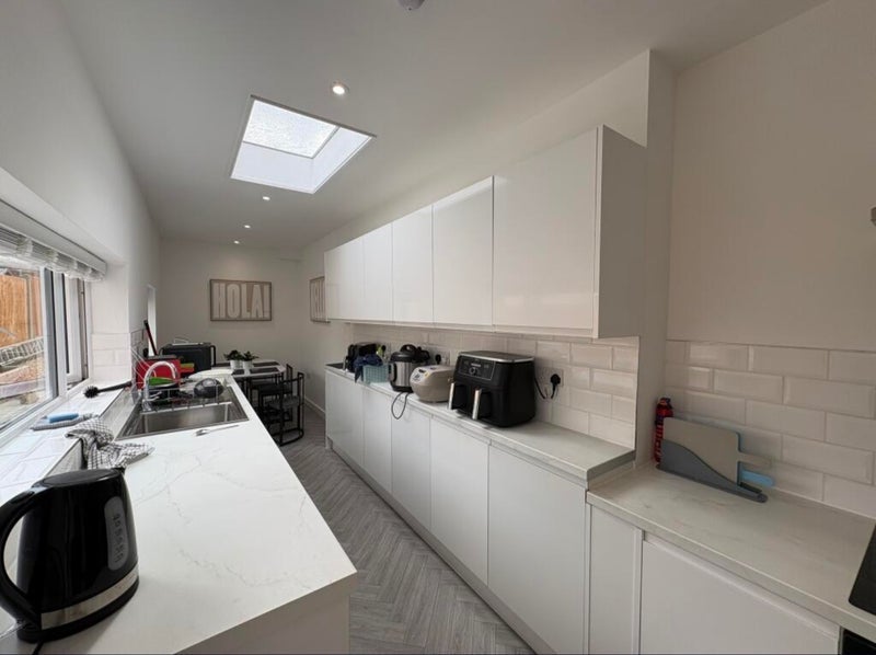 Room Prospect Road North in Redditch