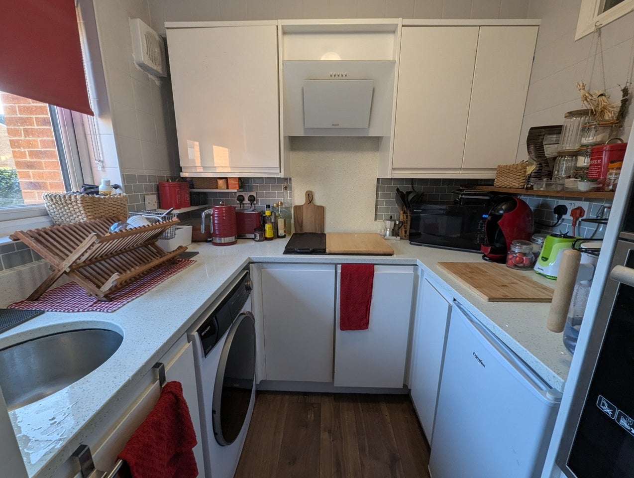 Flat Sybil Phoenix Close in Greater London