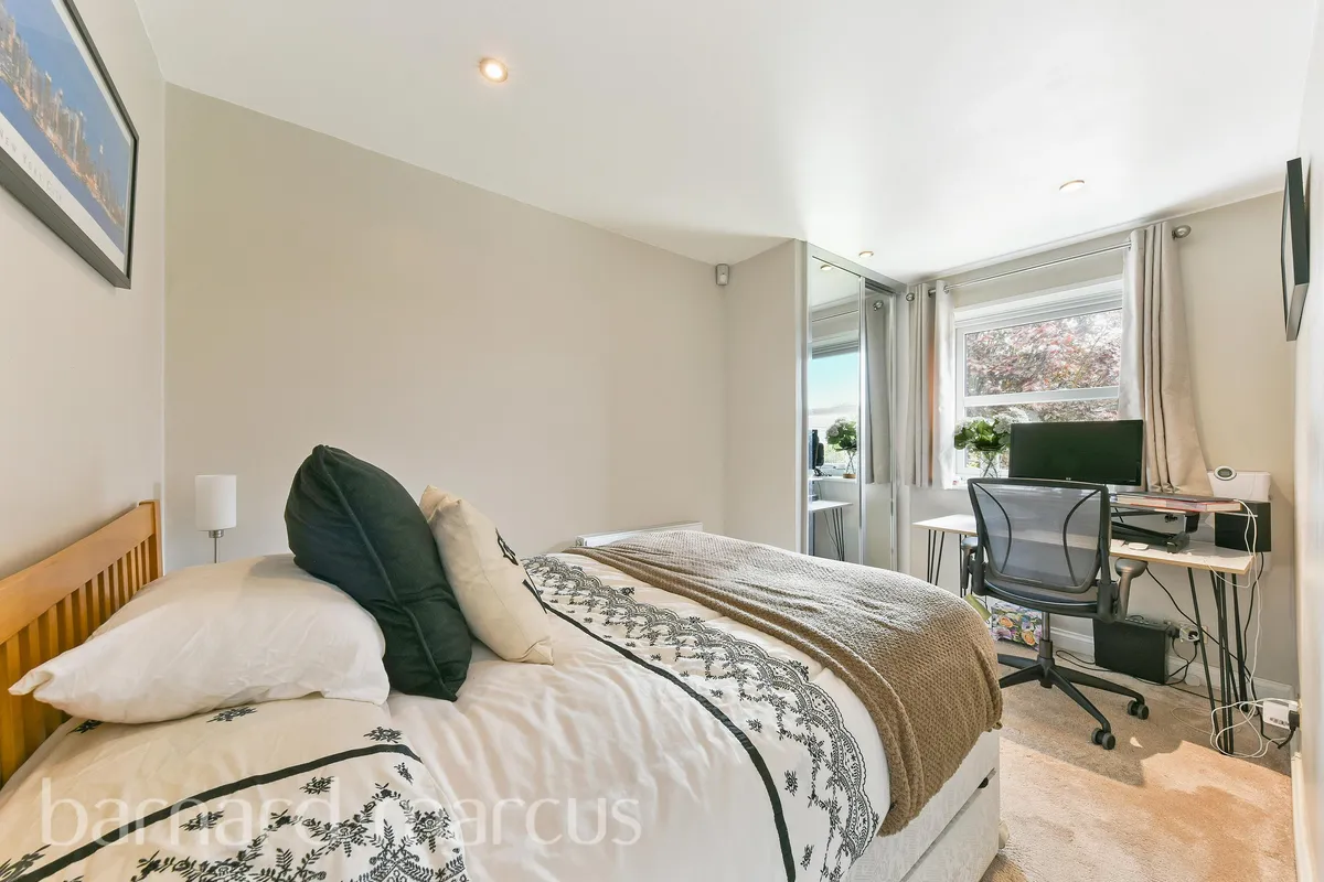 House Moreton Avenue in Greater London