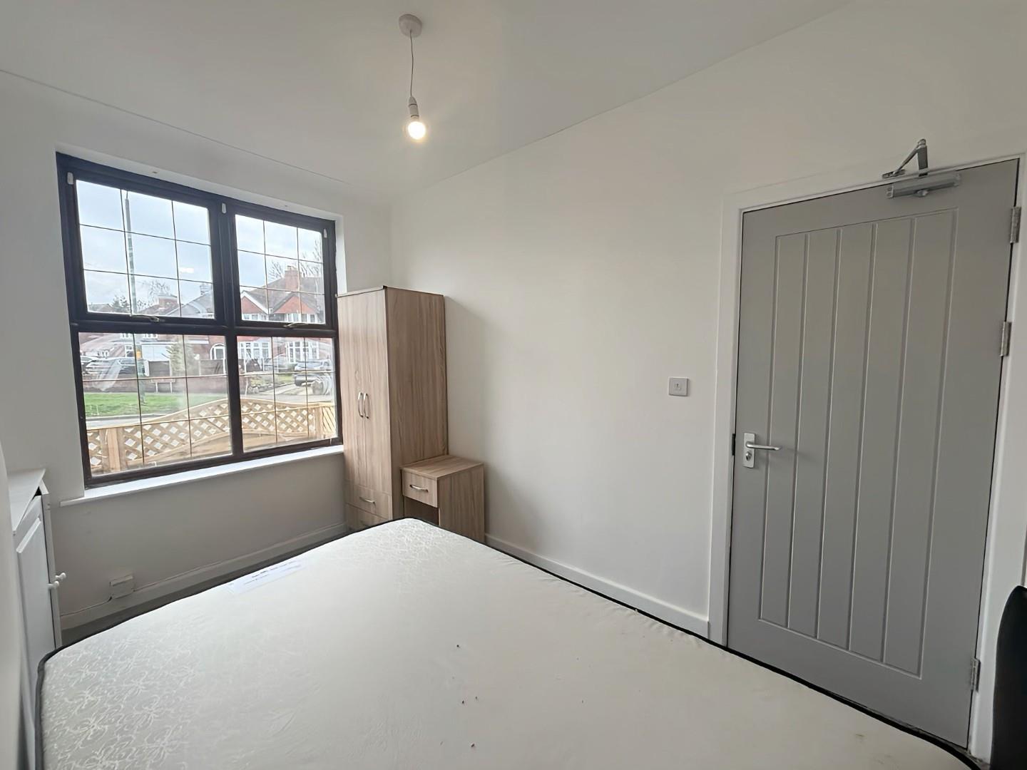 Flat Daw End Lane in Walsall