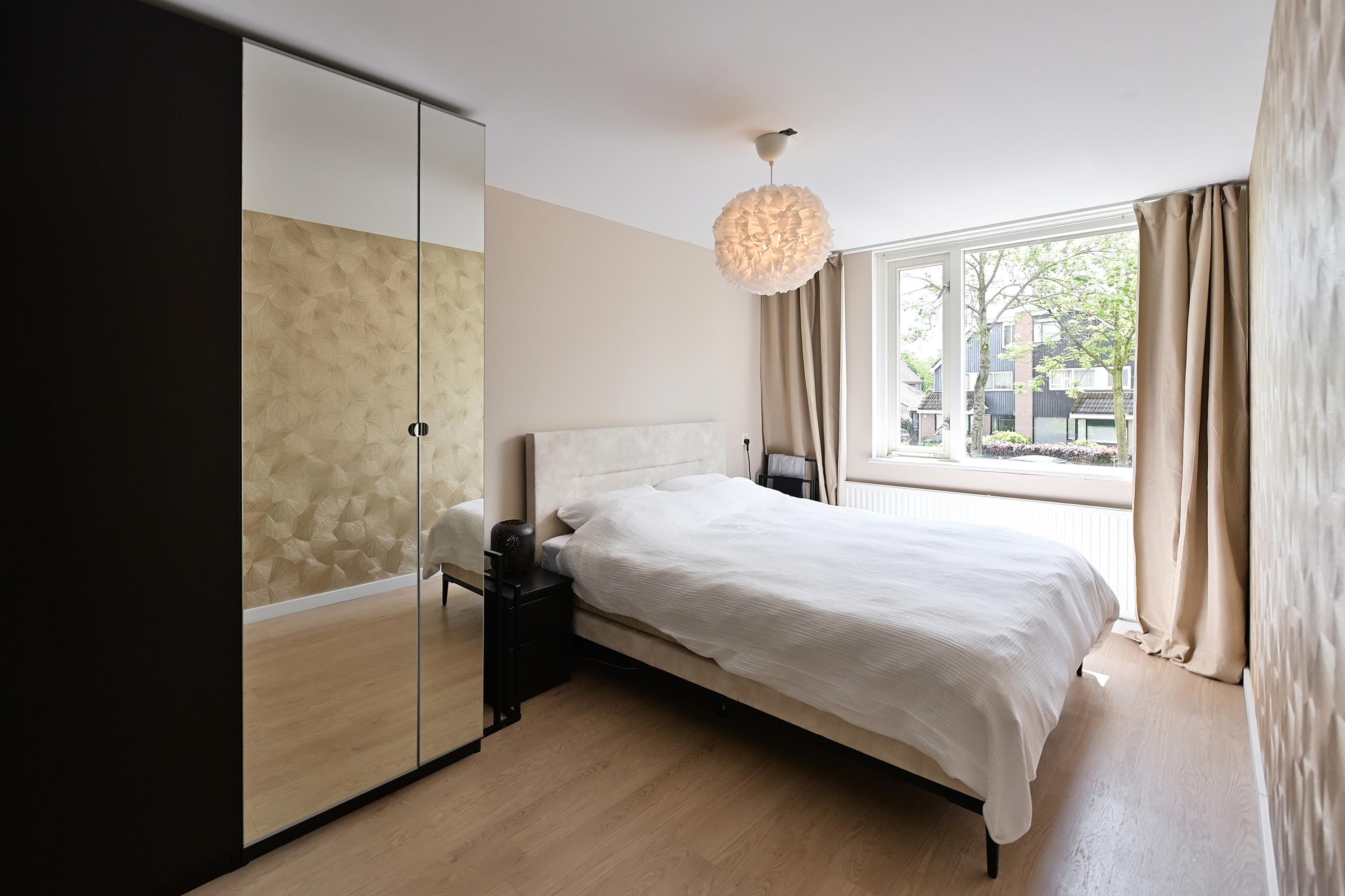 Tussenwoning te koop: Salamander 16, Huizen