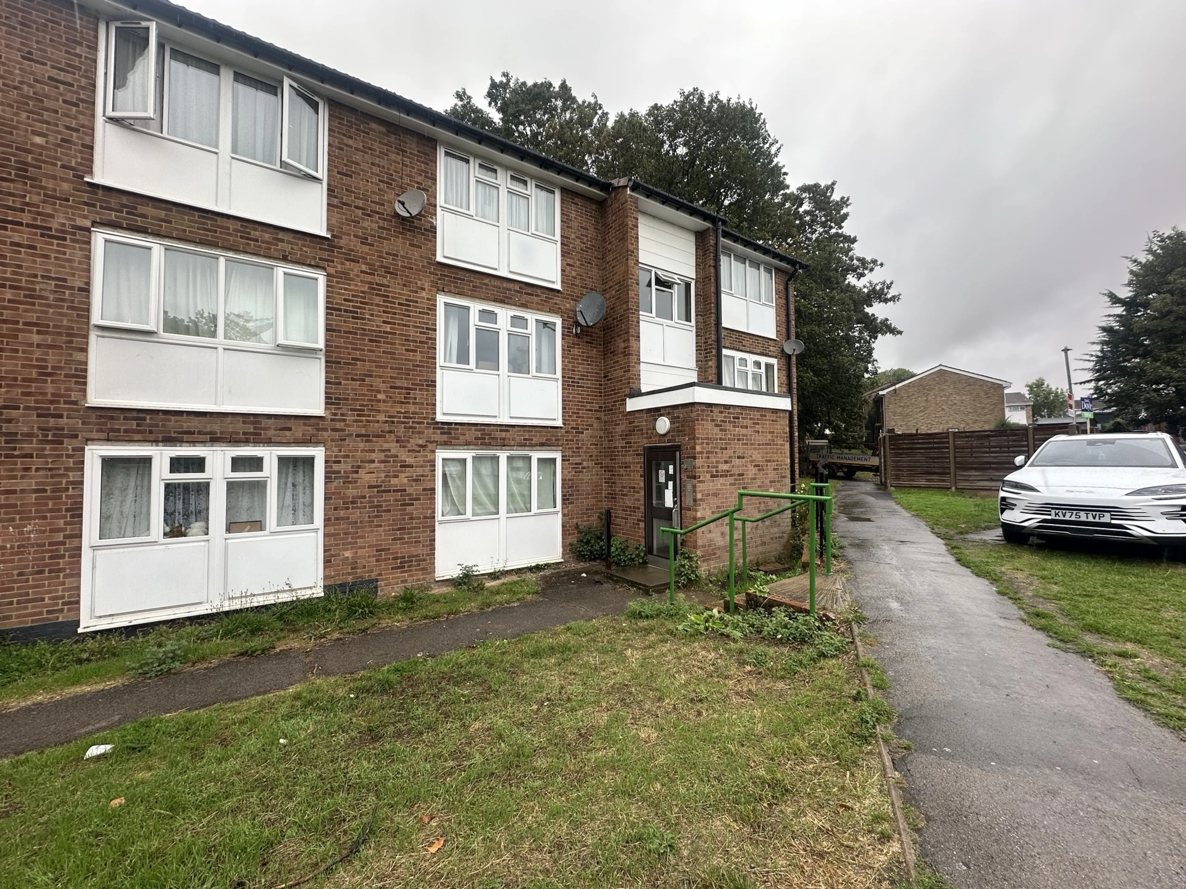 Flat Kimpton Close in Dacorum