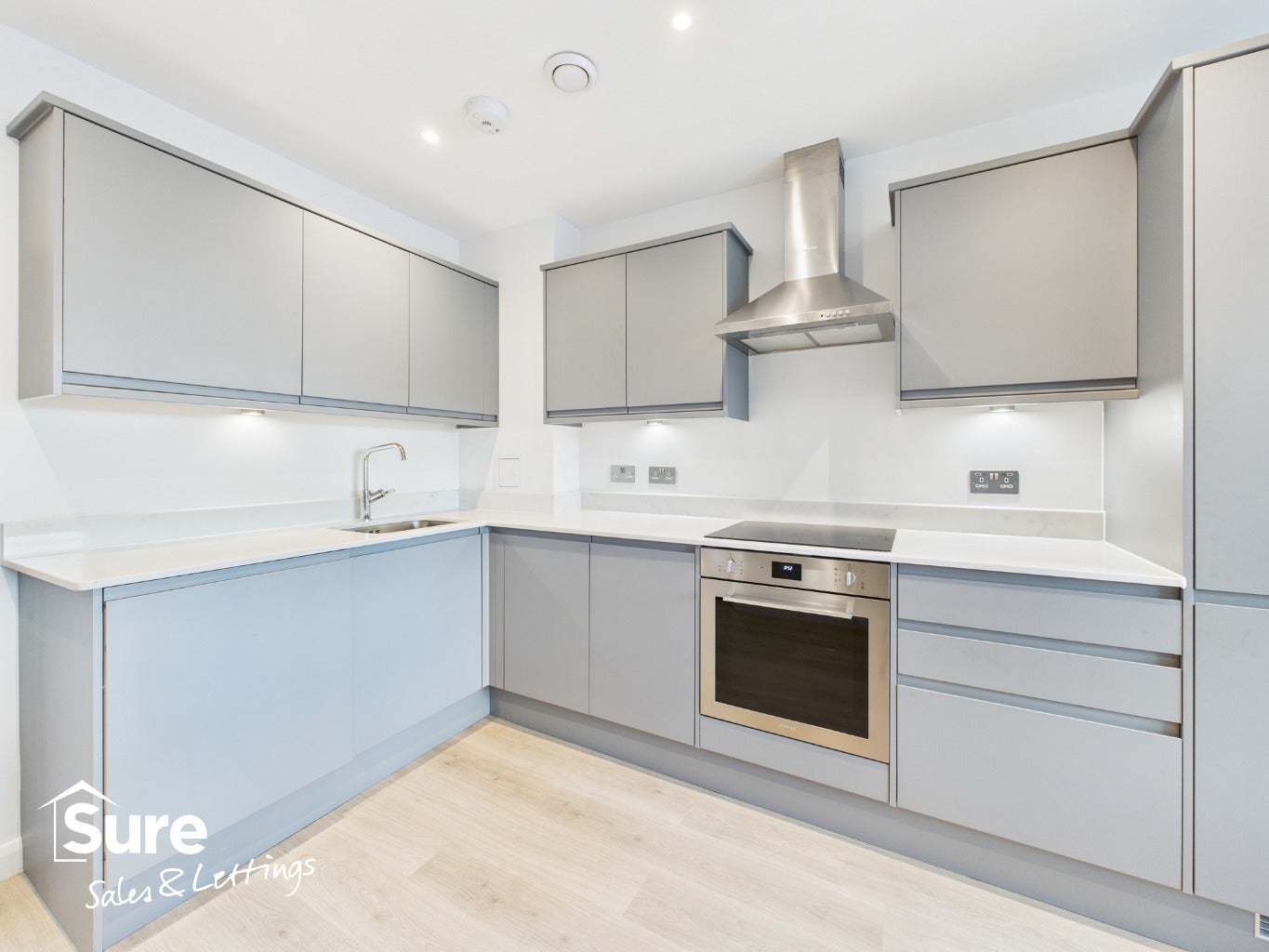 Flat King Harry Street in Dacorum