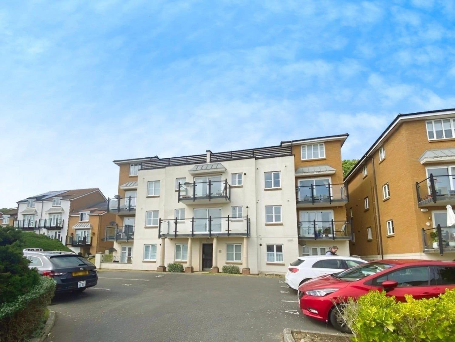 Flat Lower Corniche in Folkestone and Hythe District