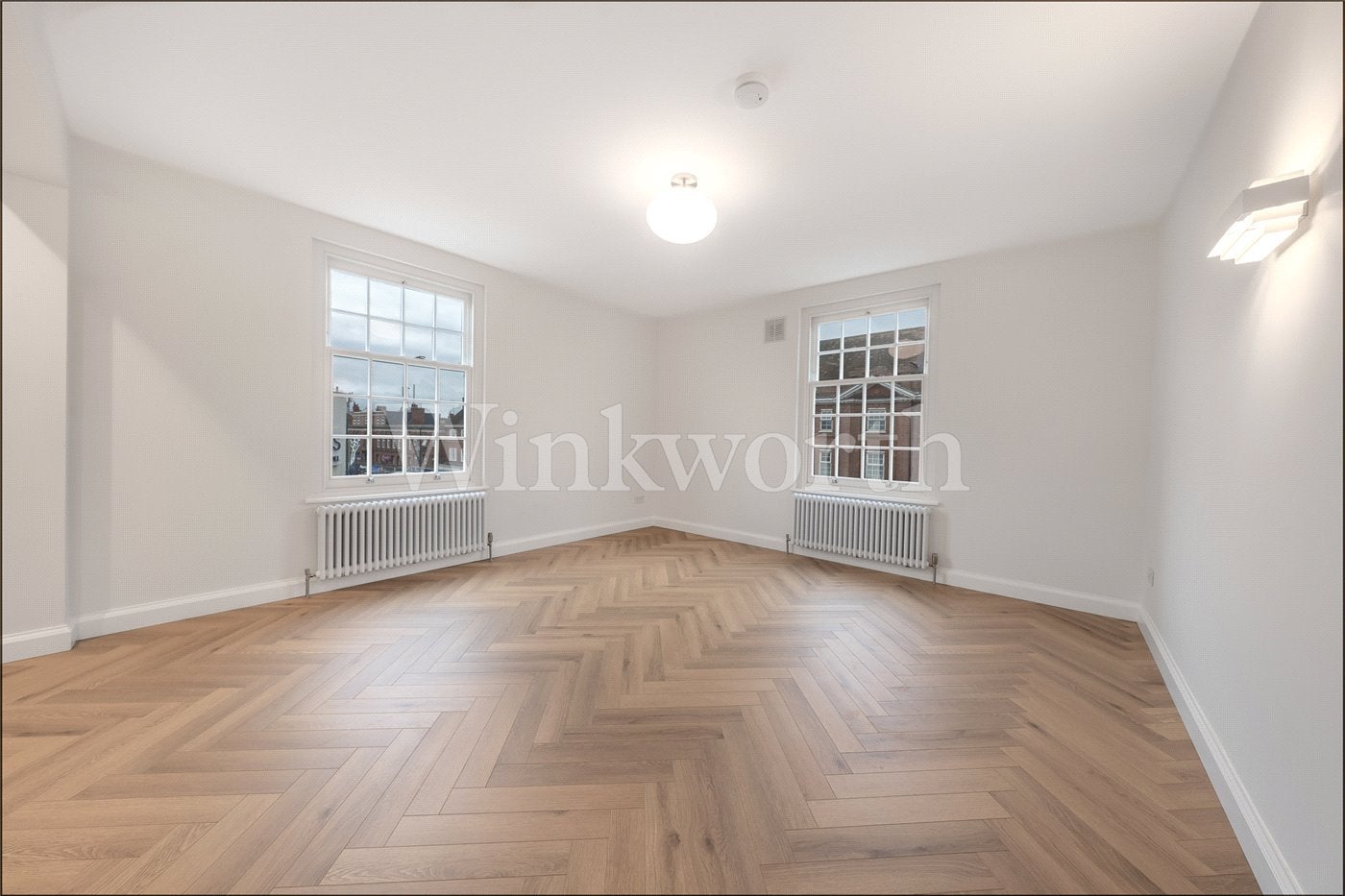 Flat Finchley Road in Greater London