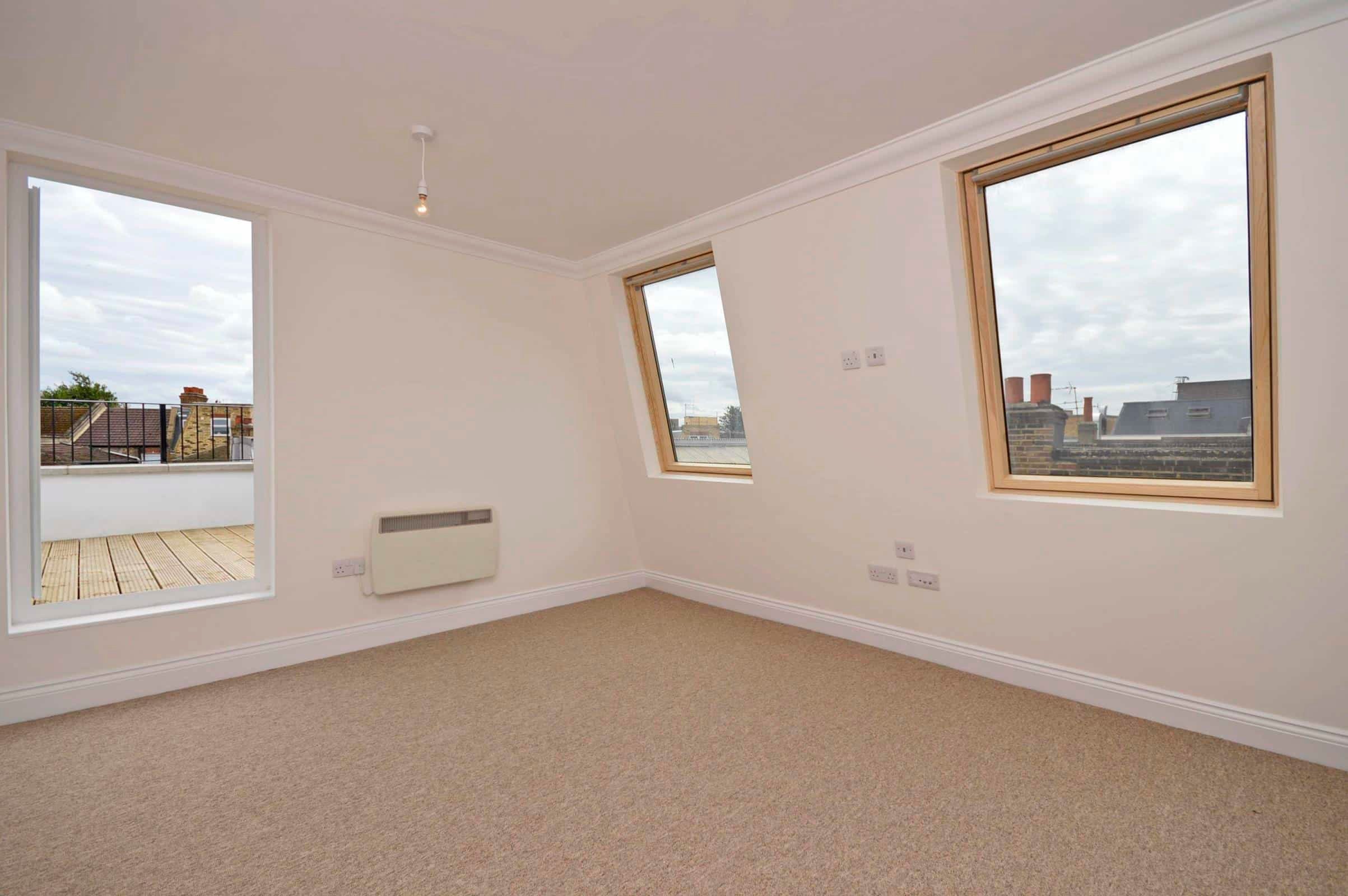 Flat Upper Tooting Road in Greater London