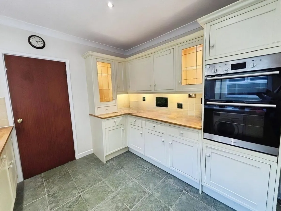 House Pengam Road in Bargoed