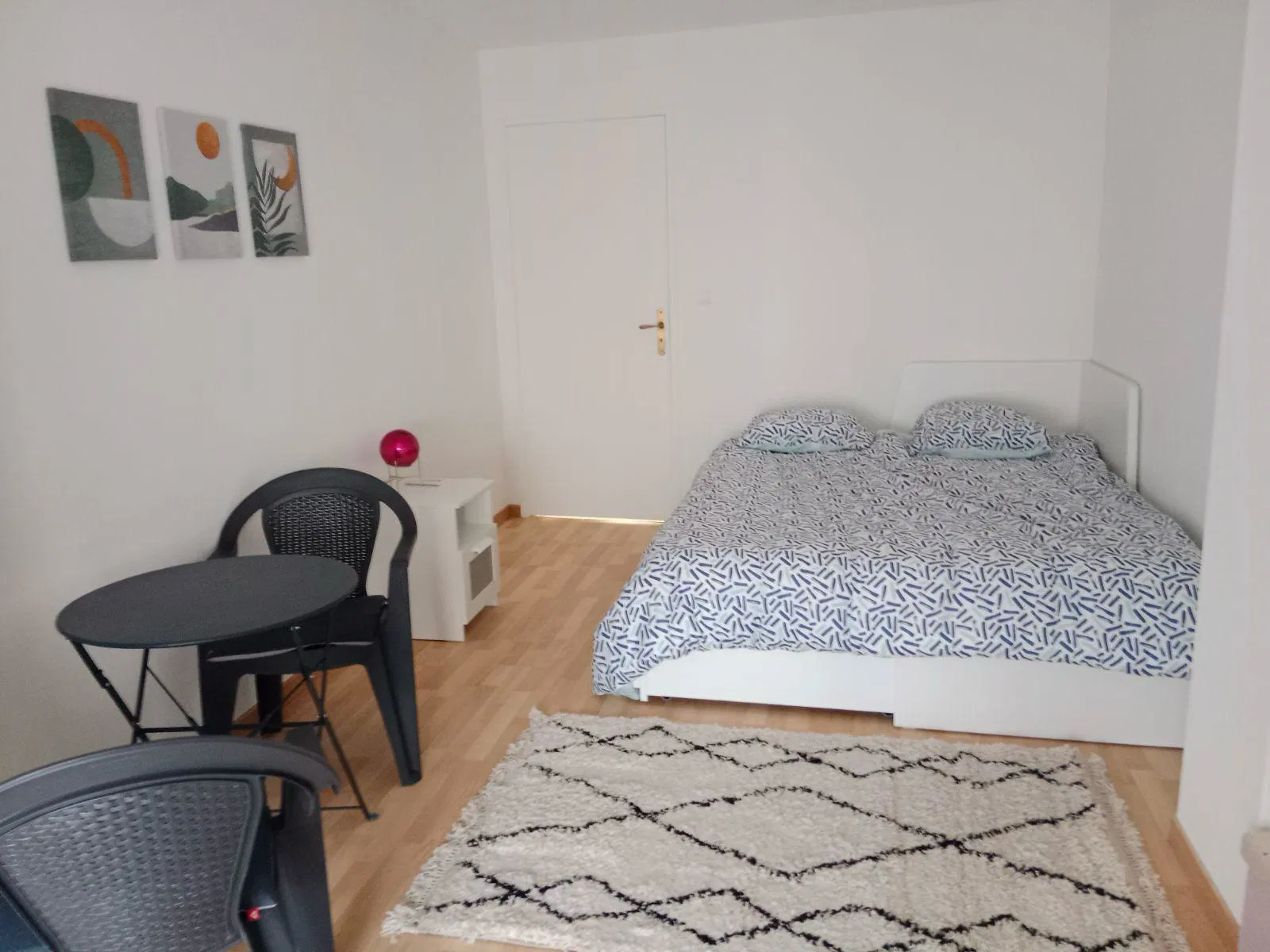 Chambre Rue de l'Hôpital à Roujan