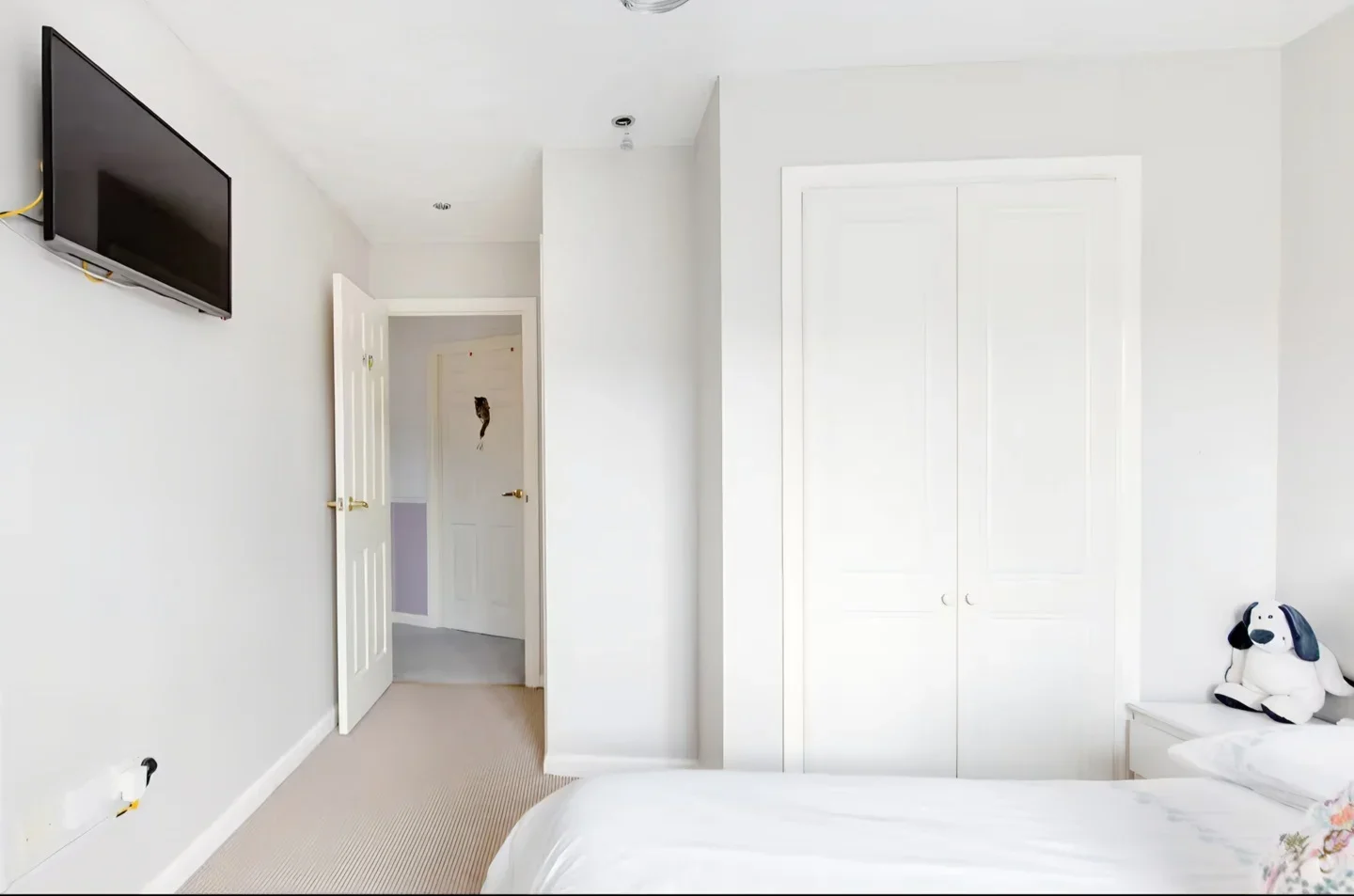 Room Windermere Close in North Hertfordshire