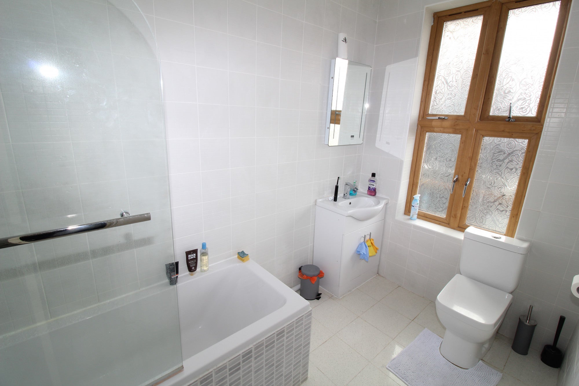 Flat Byron Road in Gillingham