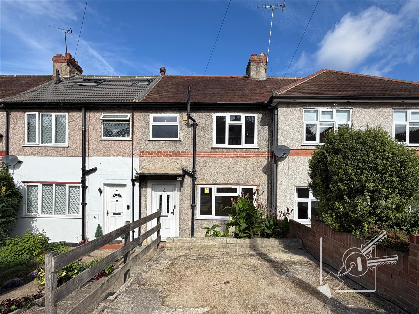 House Carsington Gardens in Dartford