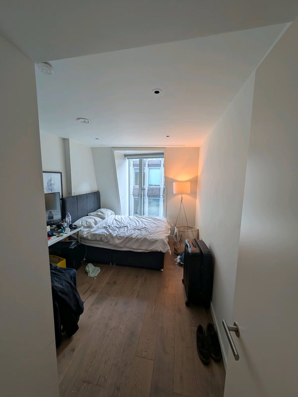 Room Hobhouse Court in City of Westminster