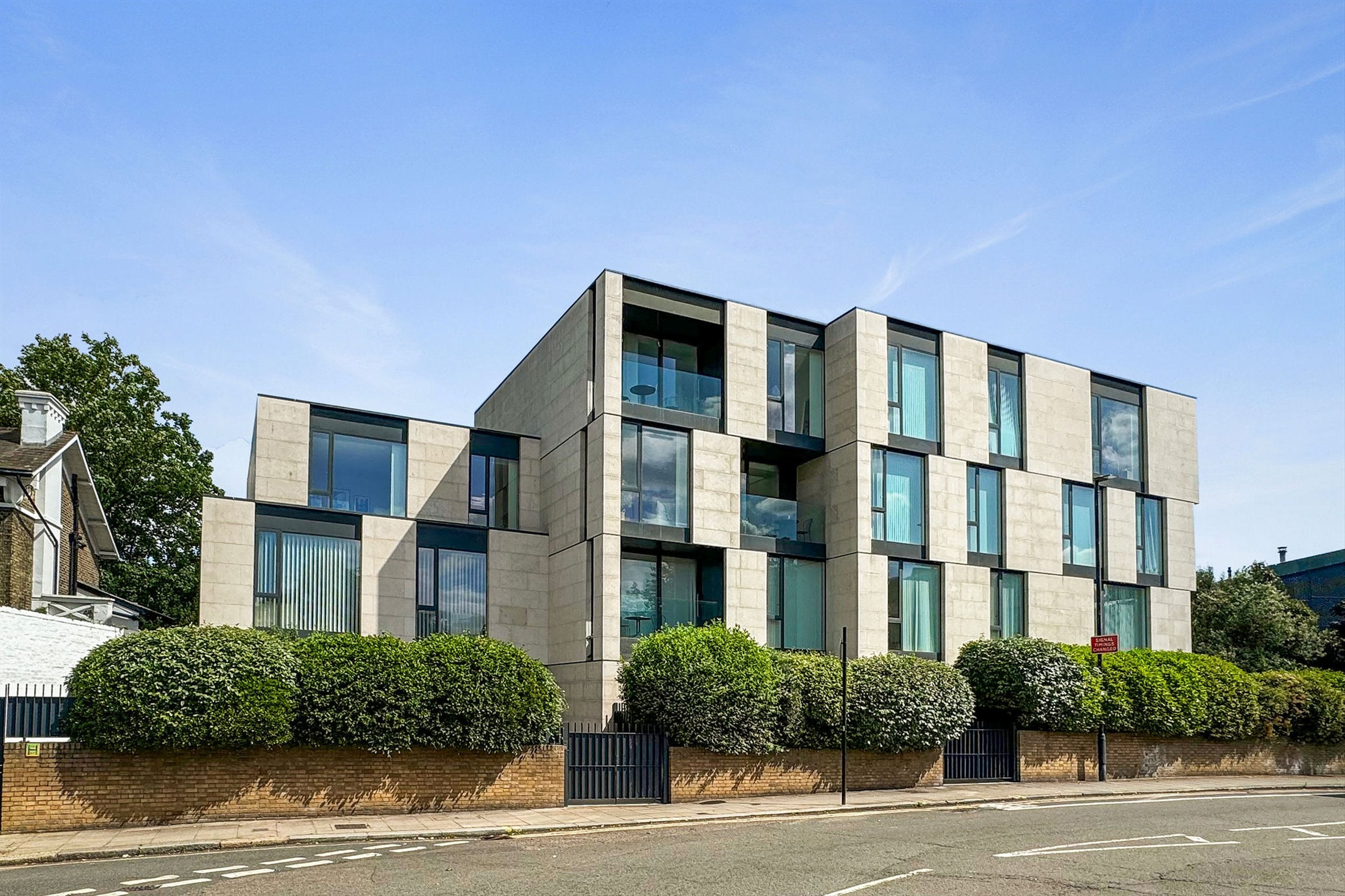 Flat Parkway in Greater London