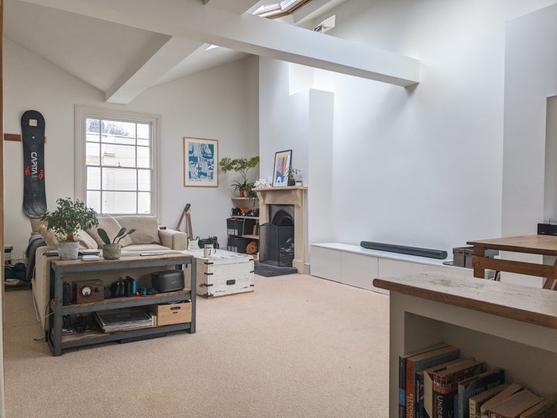 Room East Grove in Bristol