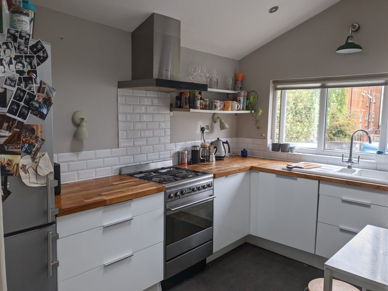 Room East Grove in Bristol