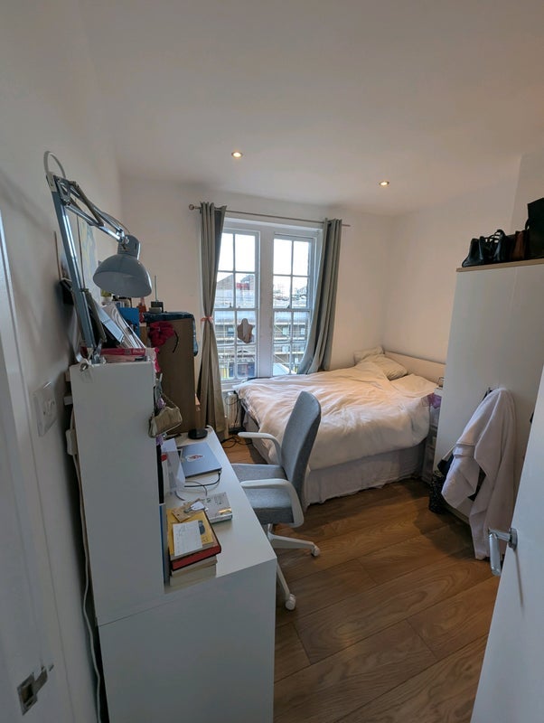 Room The Highway in Greater London