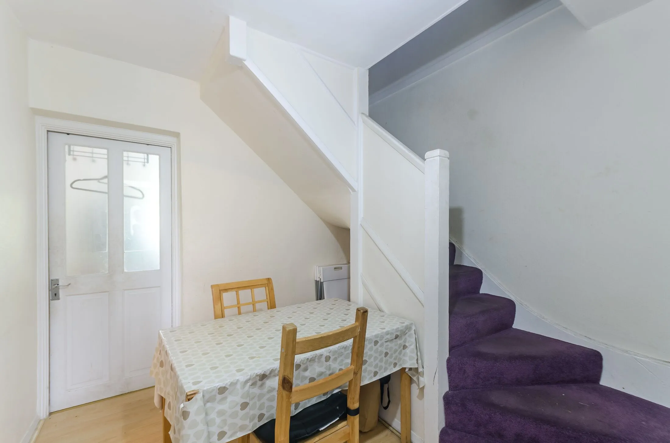 Flat Westhouse Close in Greater London