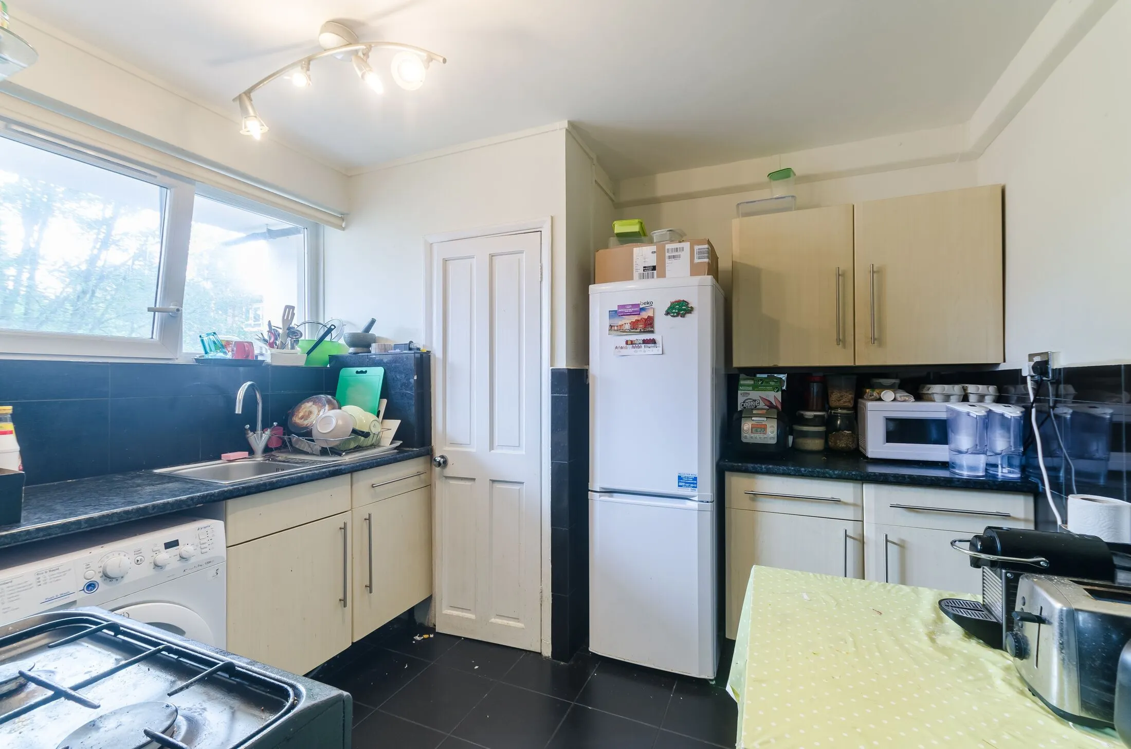 Flat Westhouse Close in Greater London