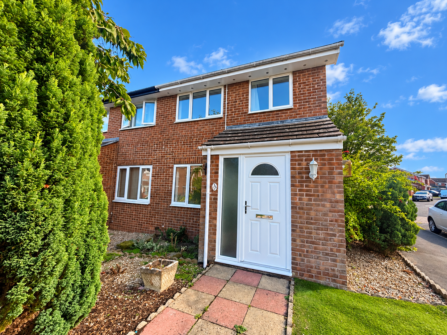 House Grecian Way in Exeter