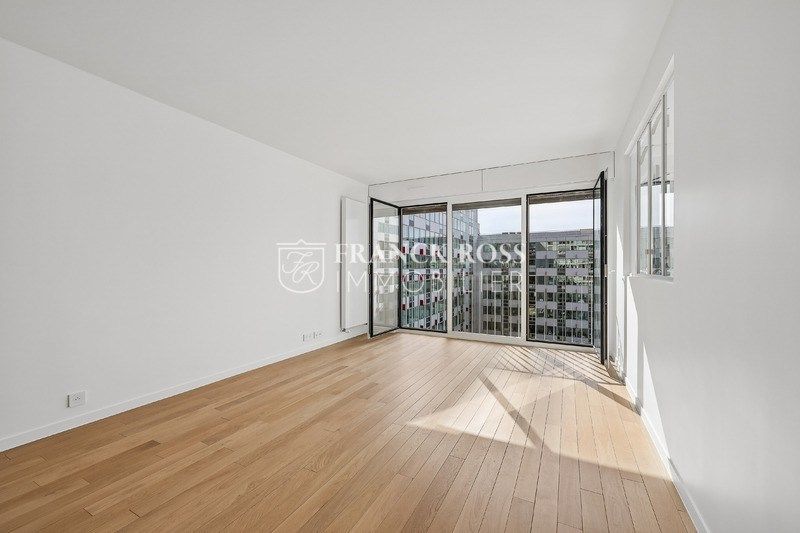 Appartement Avenue de Suffren à Paris