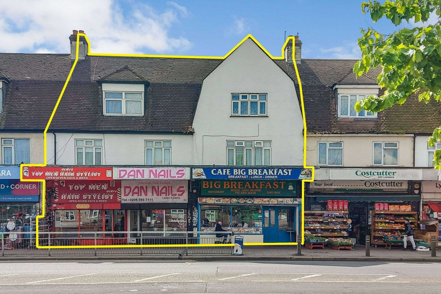 Flat Wood Lane in Greater London