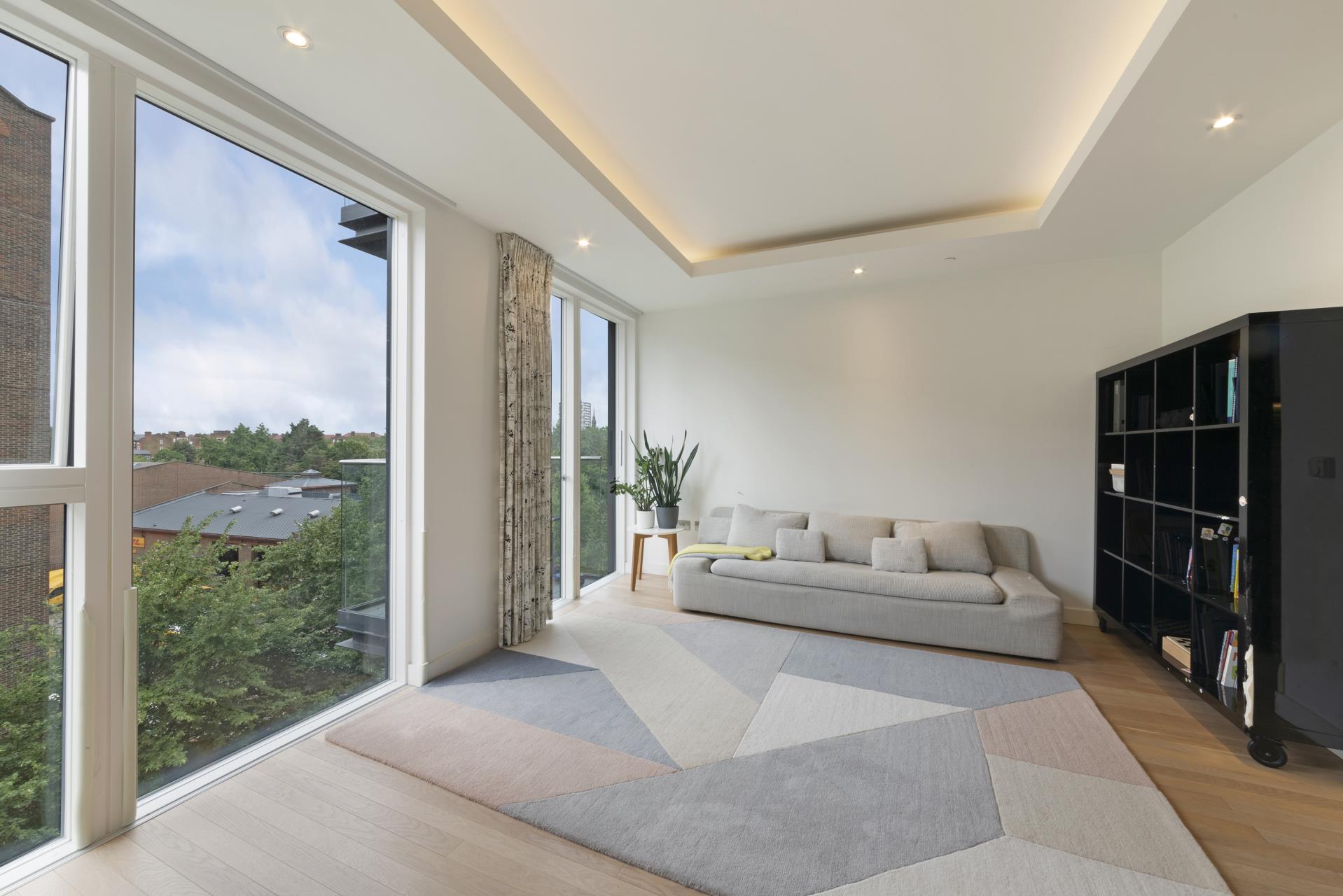 Flat Cobblestone Square in Greater London