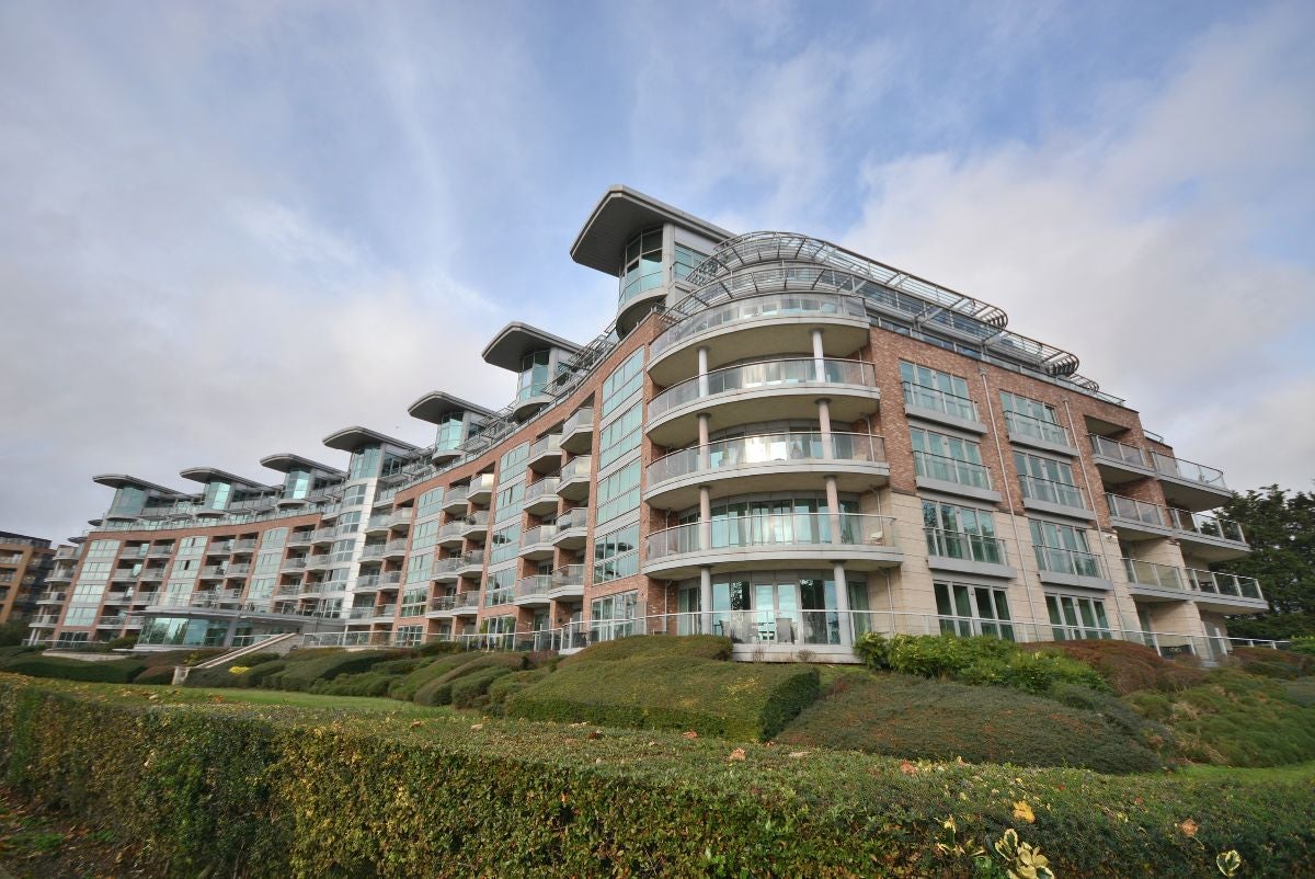 Flat Waterside Way in Nottingham