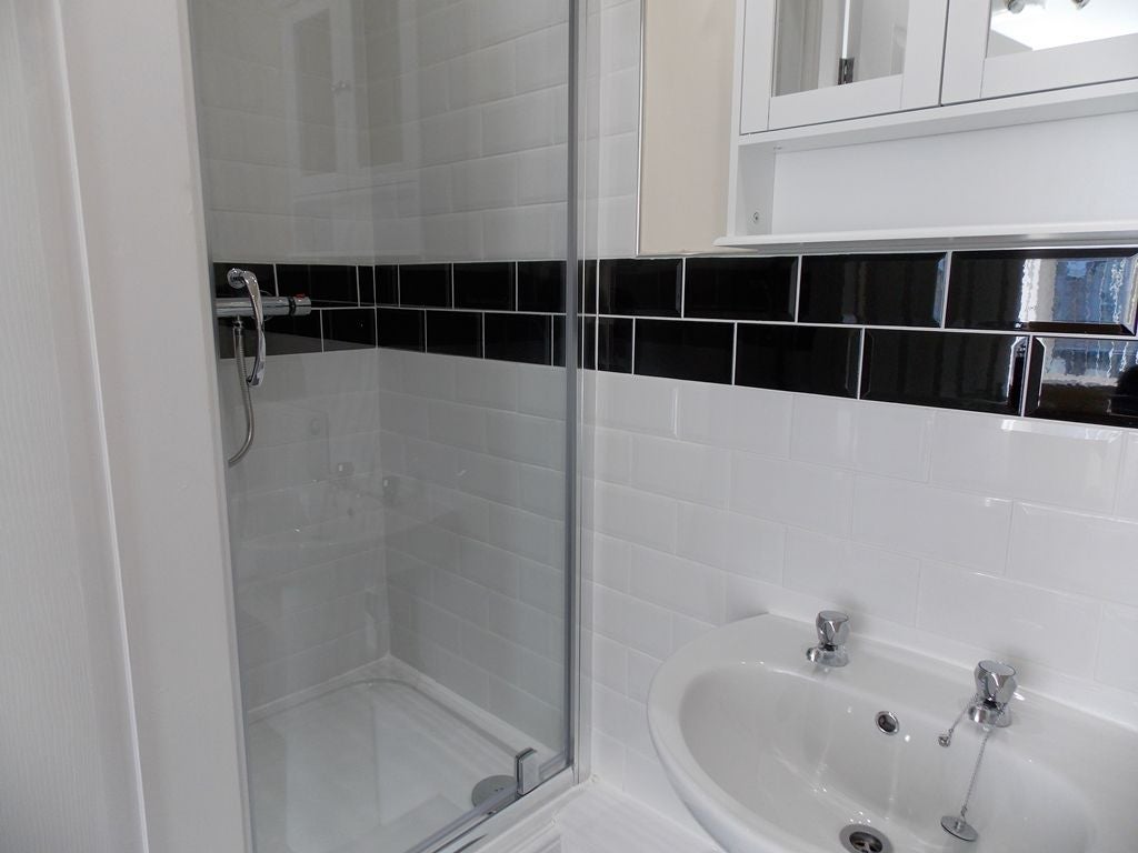 Room Lambton Street in Hull