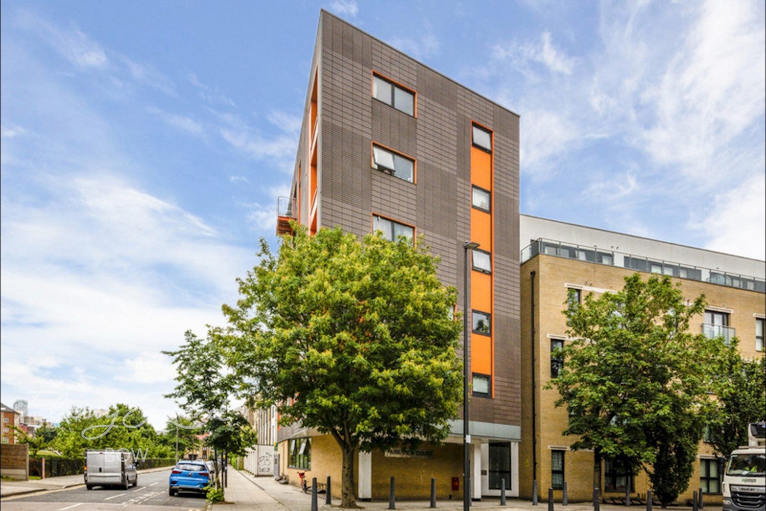 Flat Bow Common Lane in Greater London