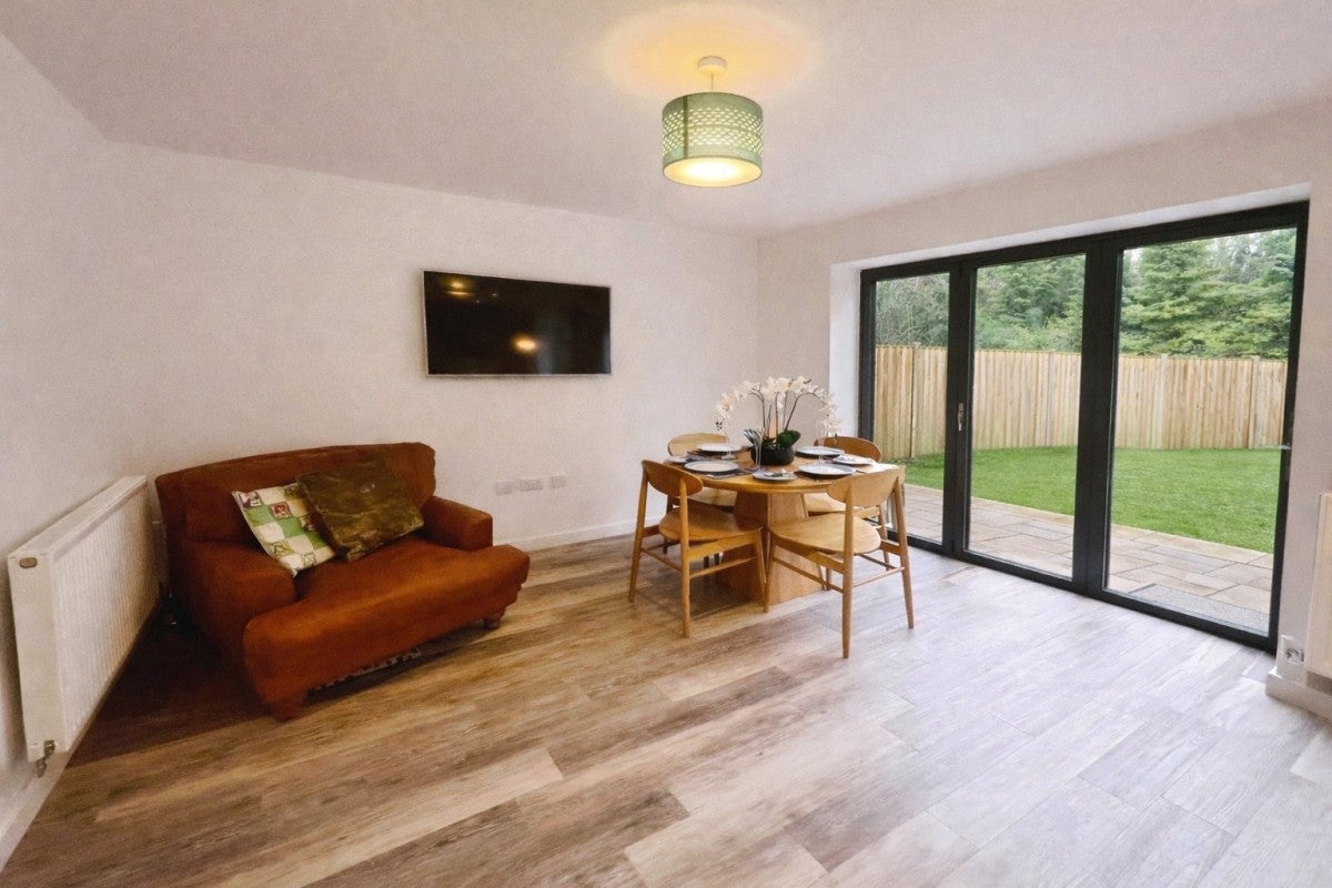 House Alpine Way in Wolverhampton